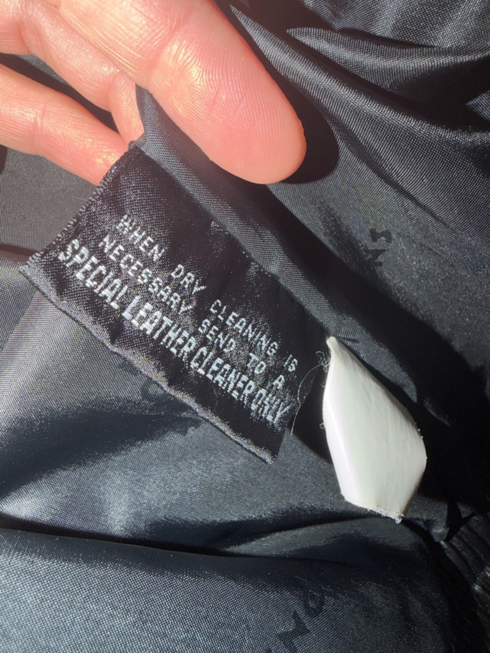 Vintage Wilsons Leather Black Cropped Leather Jacket XS Fits S/M Oversized 90s - Picture 13 of 14